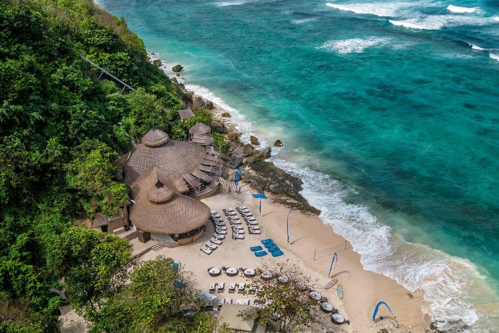 Marta Bali (Karma Kandara y Como Uma) diseñado por LAT.40