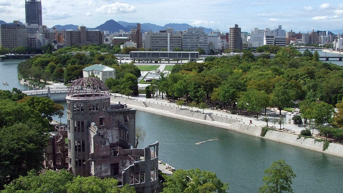Hiroshima | LAT.40