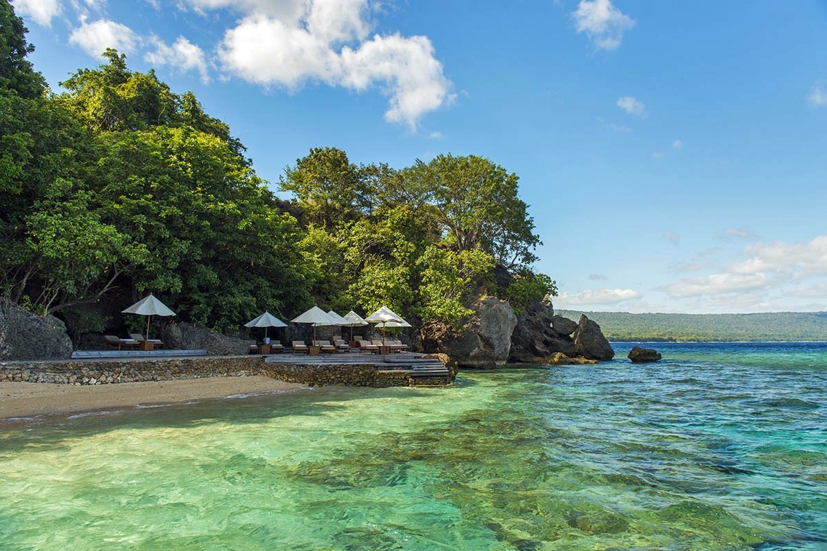 Moyo Island | LAT.40