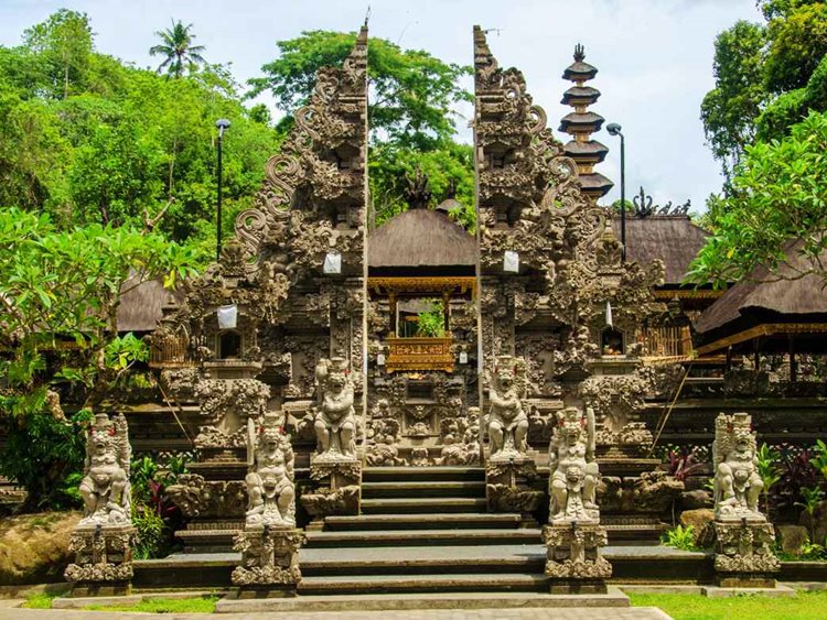 Ubud | LAT.40