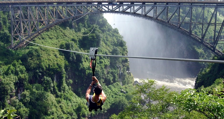 Victoria Falls | LAT.40