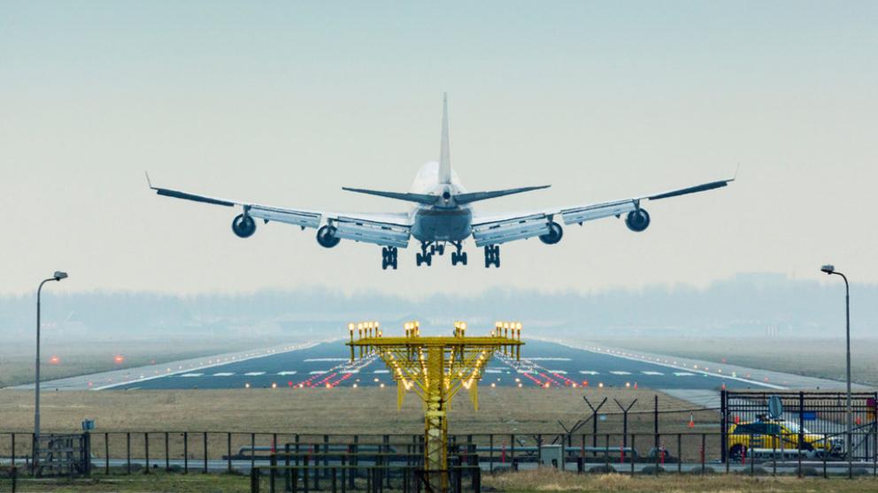 Vuelo nocturno | LAT.40