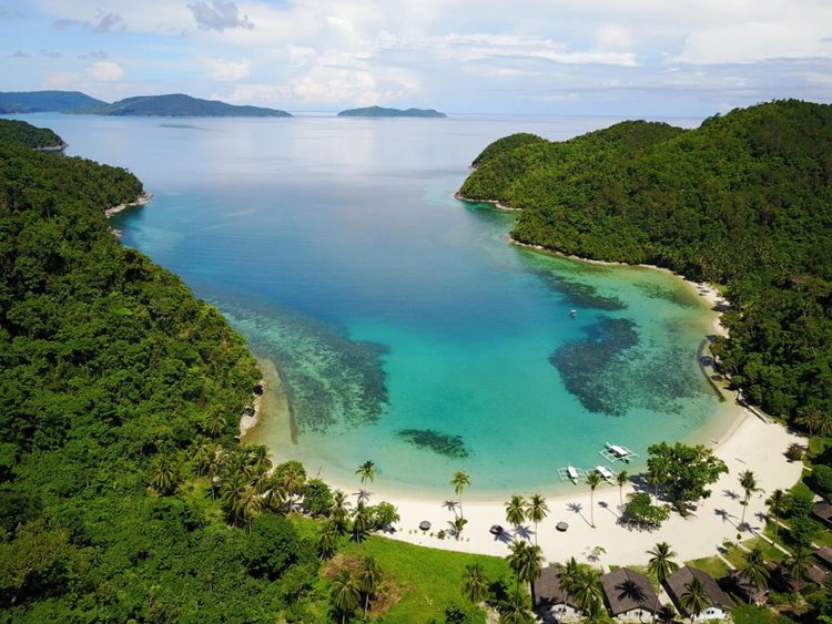 gongui filipinas diseñado por LAT.40