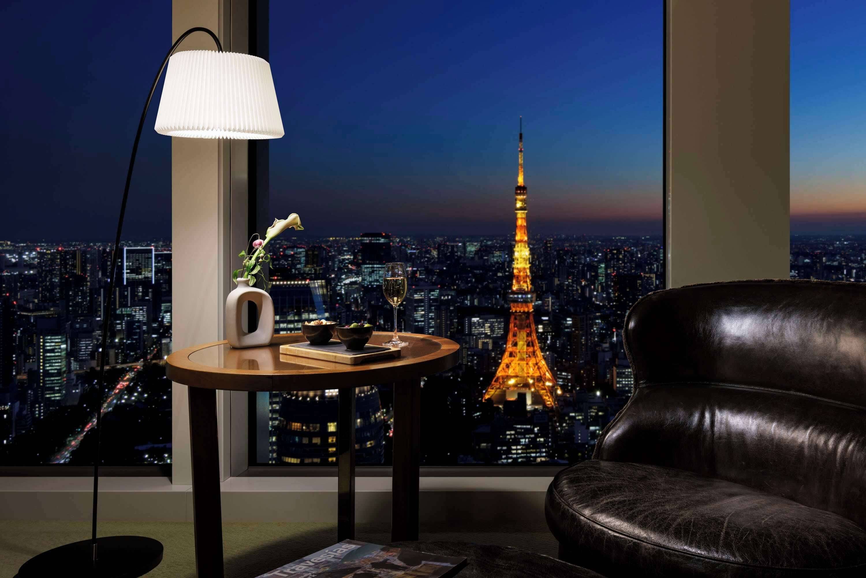 Andaz Tokyo Toramonon Hills en su destino