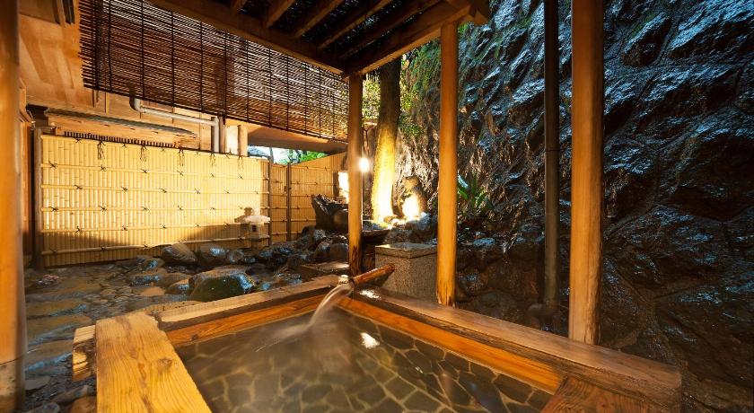 Motoyu Kansuiro en Hakone