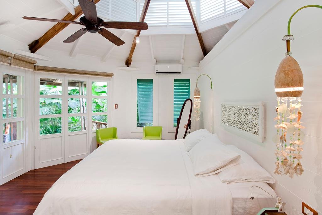 Hotel Aguas Claras en su destino