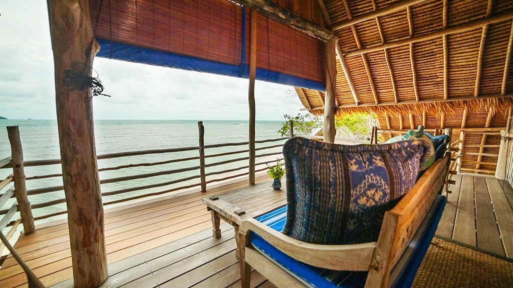 Pangkil Island | LAT.40