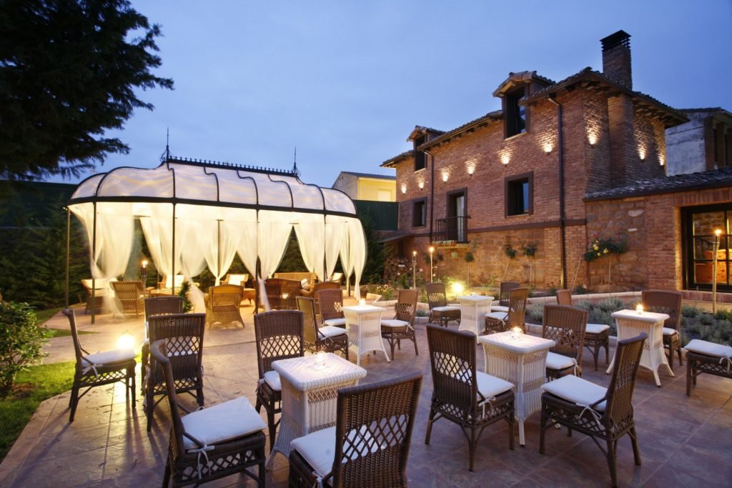 Real Casona de las Amas en La Rioja