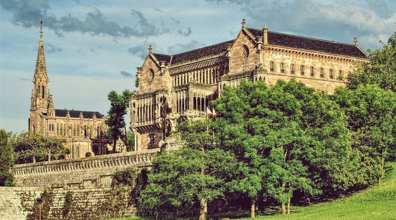 Santillana del Mar | LAT.40