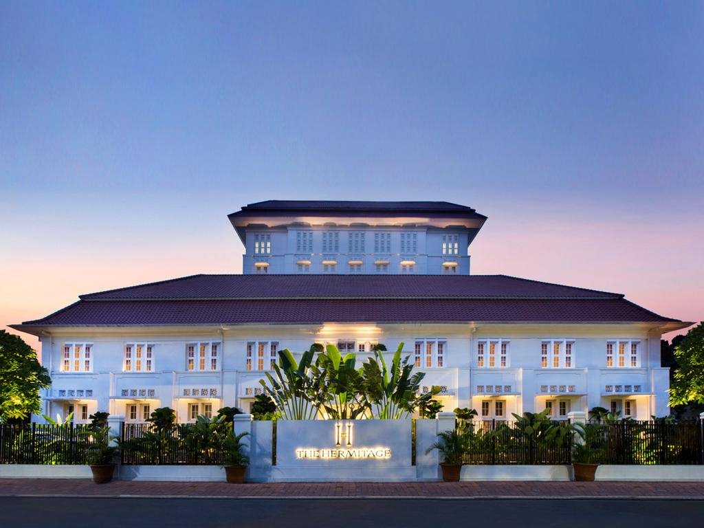 The Hermitage Yakarta en su destino