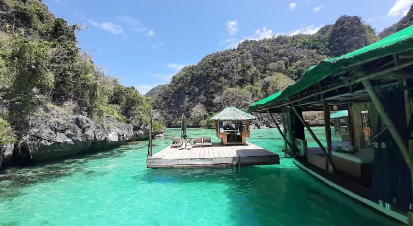 Paolyn Houseboats en Coron