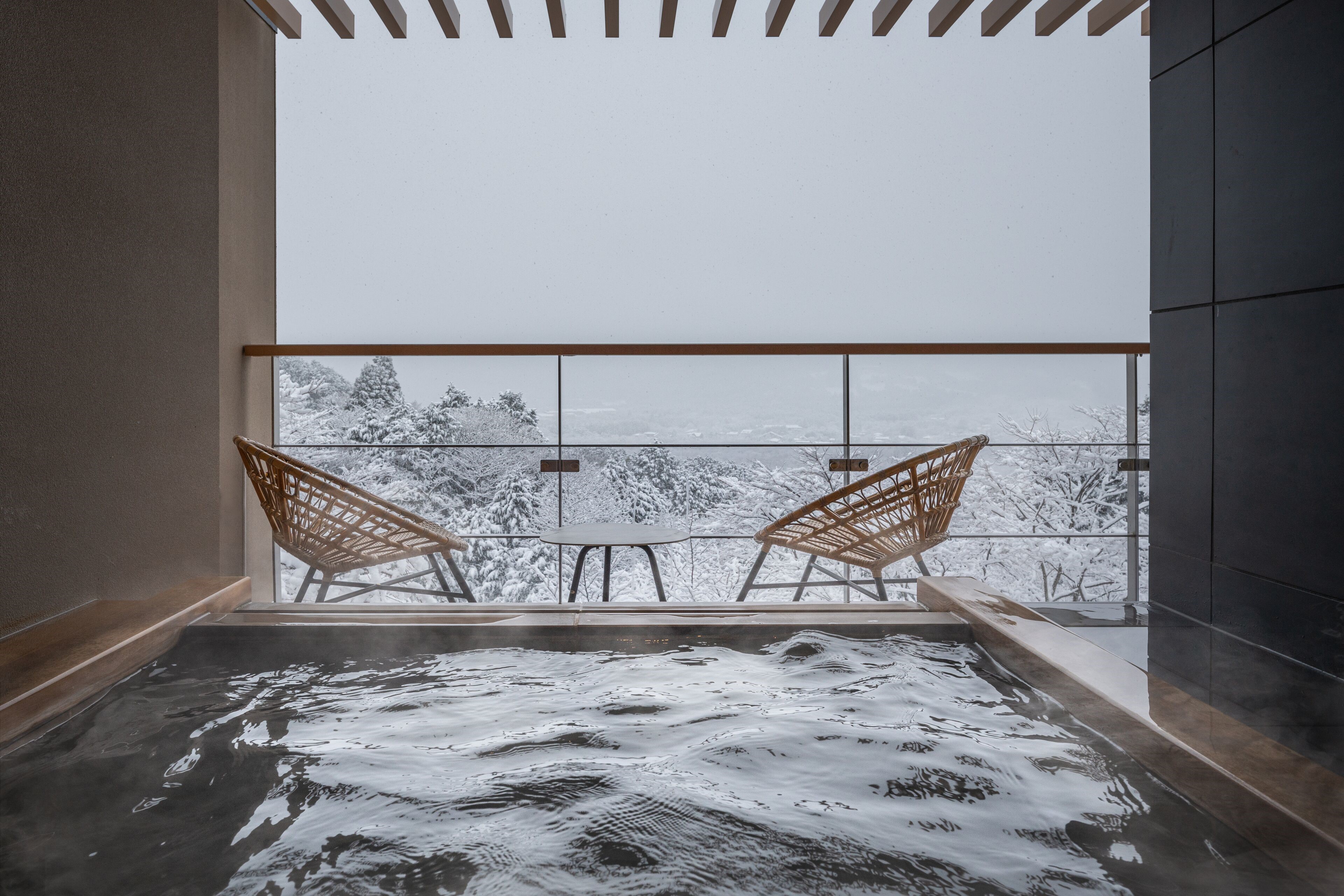 Hoshino Resorts KAI Sengokuhara en su destino