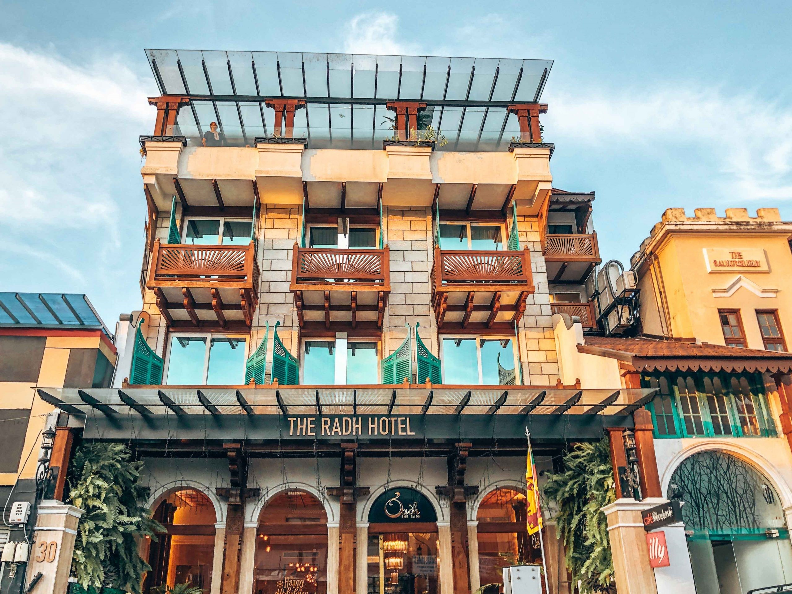 The Radh Hotel en su destino