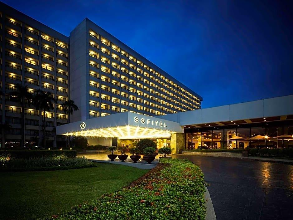 Sofitel Philippine Plaza Manila en su destino