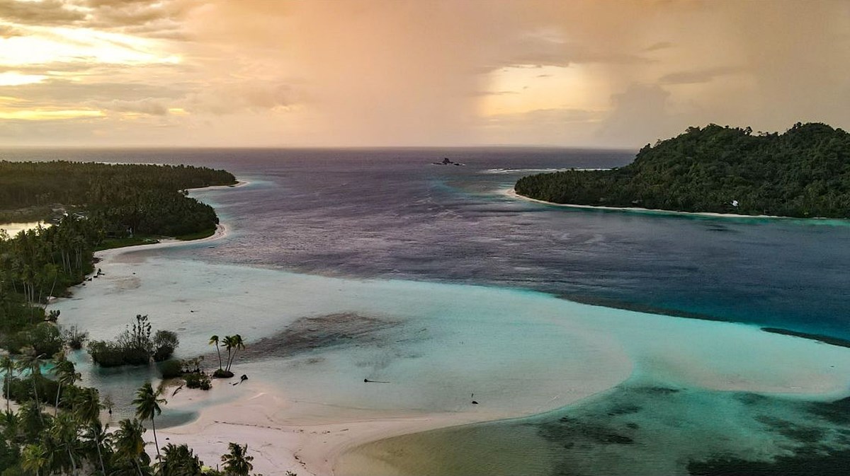 Leleu Boutique Beach Bungalow