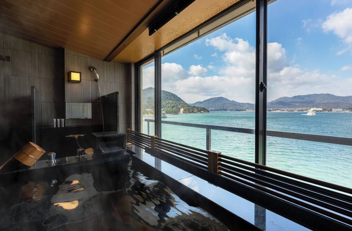 Miyajima Kinsuikan en Miyajima