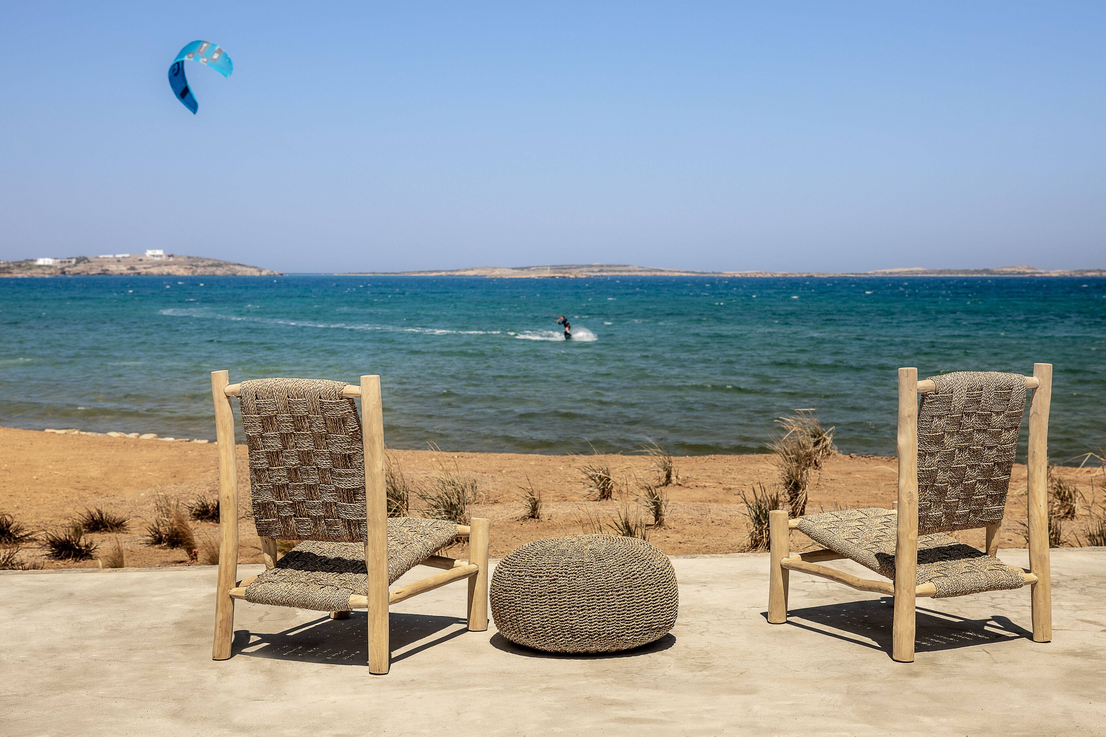 Seesoo Paros Beachfront Resort 