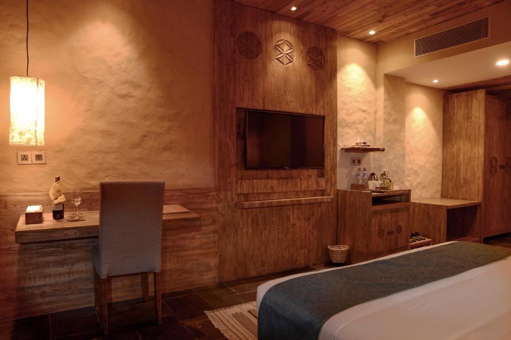 Sarangot Mountain Lodge