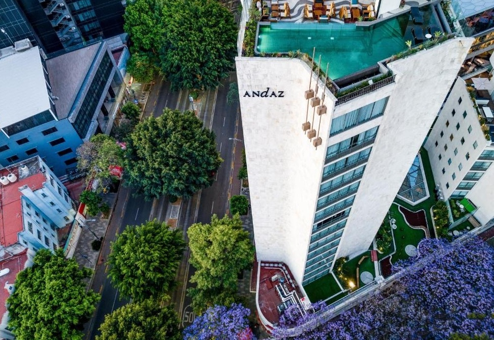 Andaz Mexico City Condesa en su destino